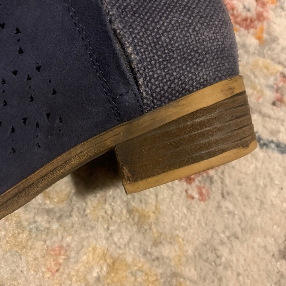 TOMS Blue Suede Booties - Picture 5 of 8